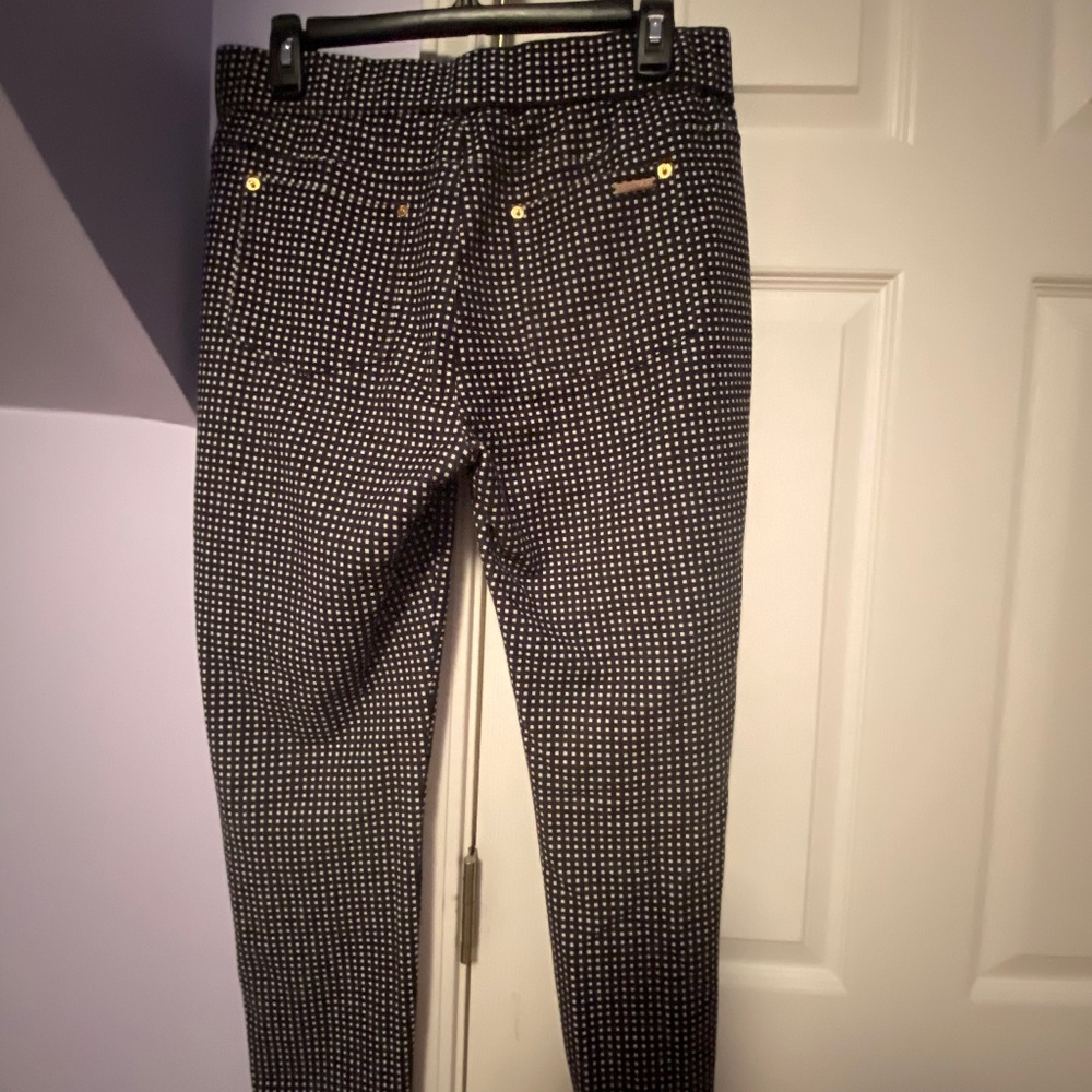 Large Black/white checkered leggings